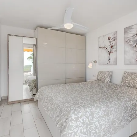 Sand Sunflower Apartment *